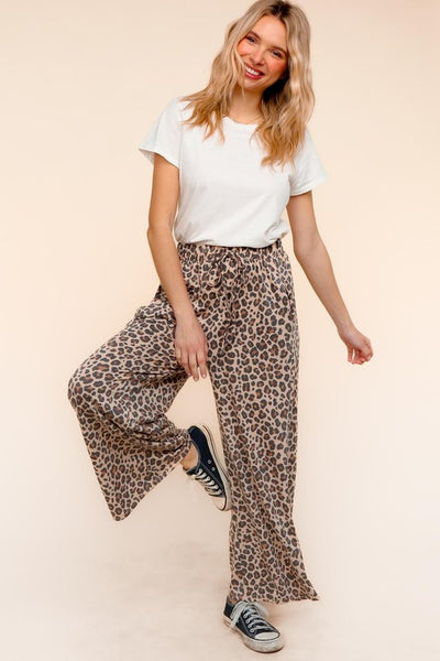 パンツ BEEDEN LEOPARD PRINT WIDE STRAIGHT PANTS BEEDEN LEOPARD PRINT WIDE STRAIGHT PANTS
