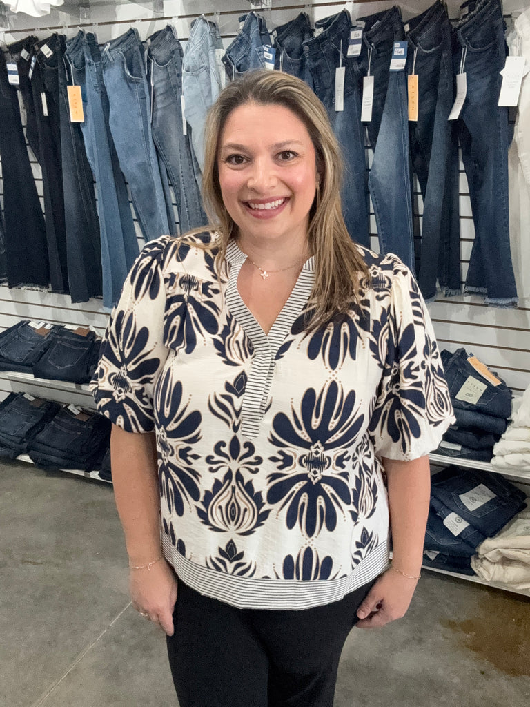 Navy Trim Border Top