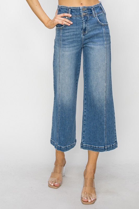 Front Seam Crop Flare Jeans