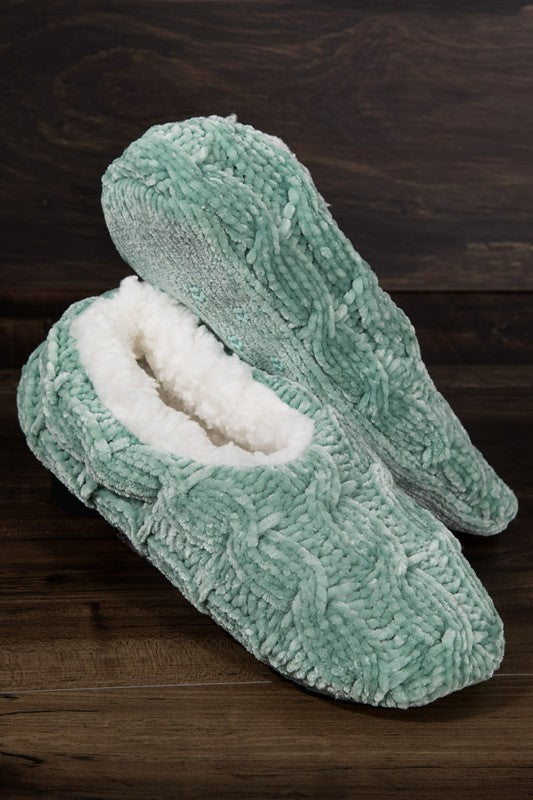 Chenille Cable Knit Slippers