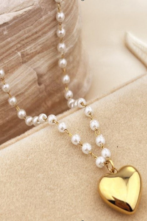 Pearl Gold Heart Necklace