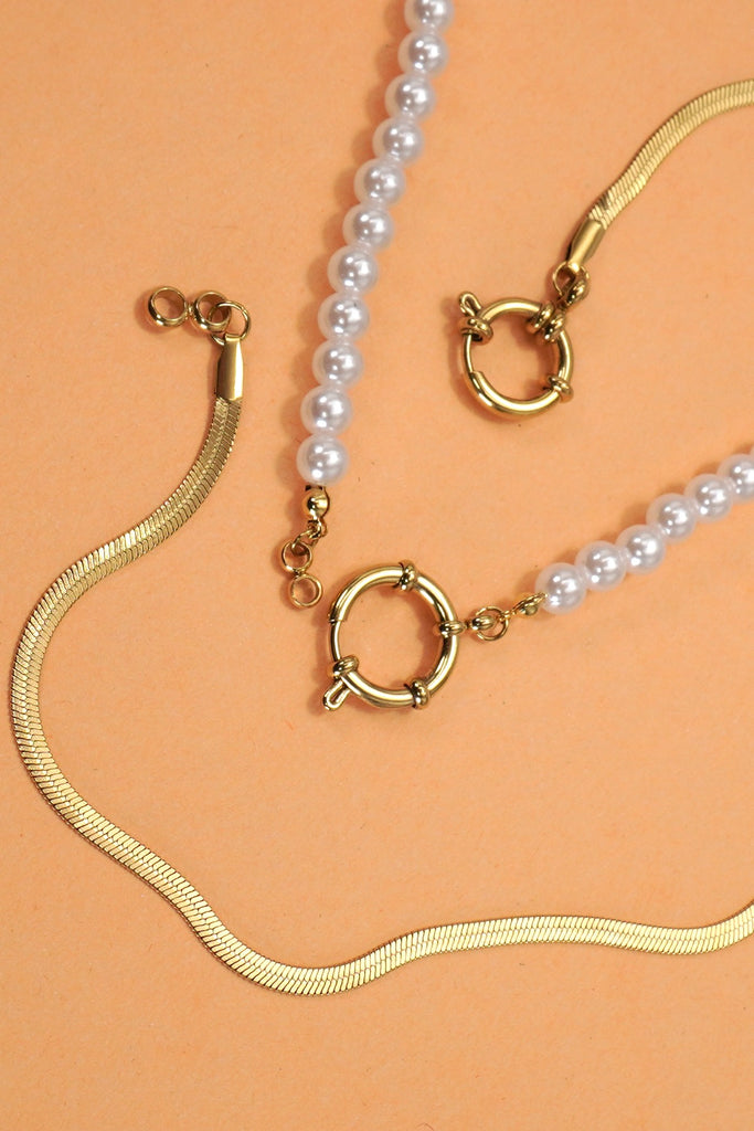 Charm Clasp Necklace