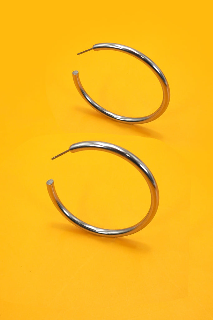 Medium Sized Metallic Hoop Earrings