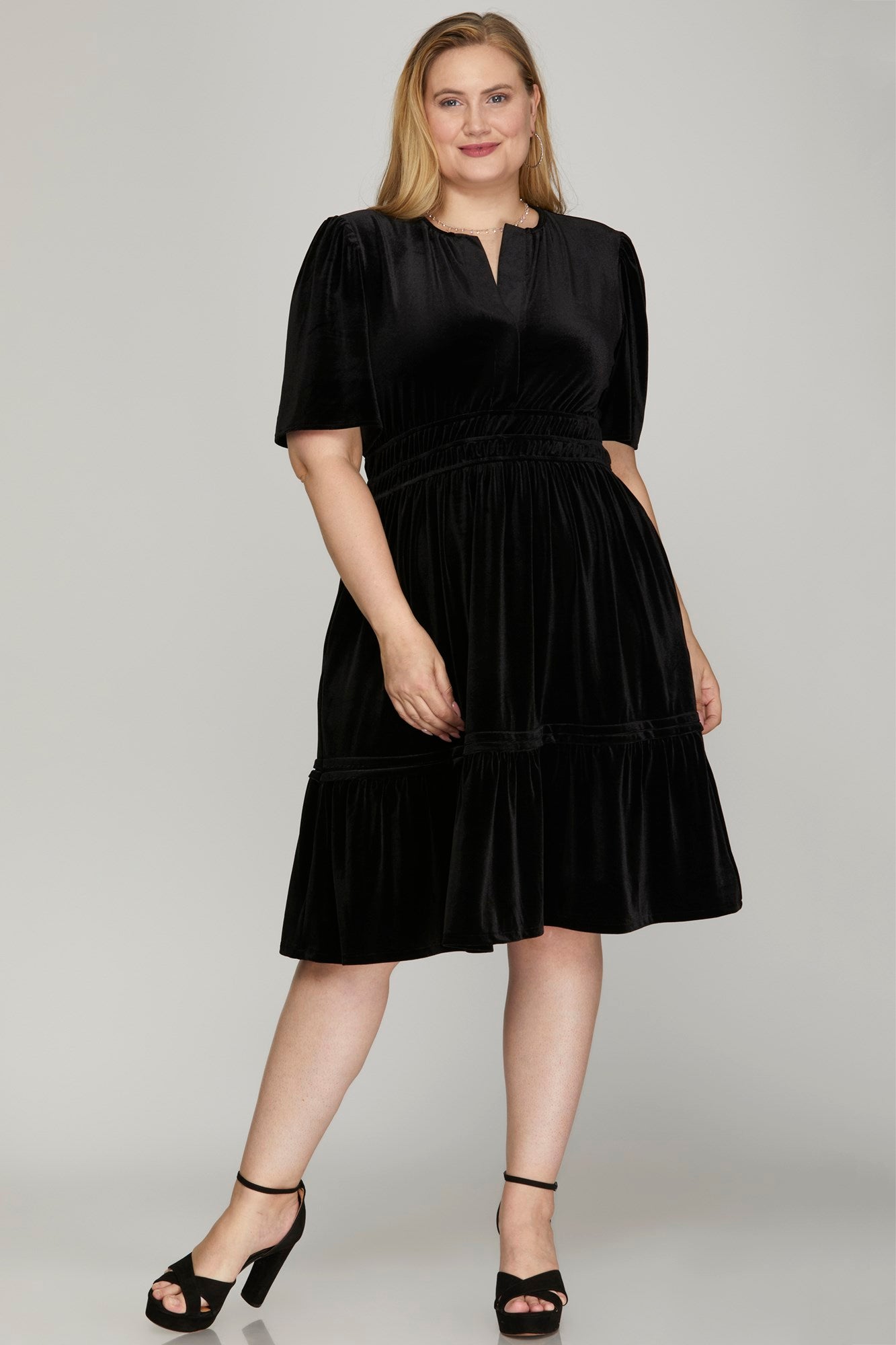 Velvet Short Sleeve Dress – Striped Box Boutique Velvet Short Sleeve Dress – Striped Box Boutique