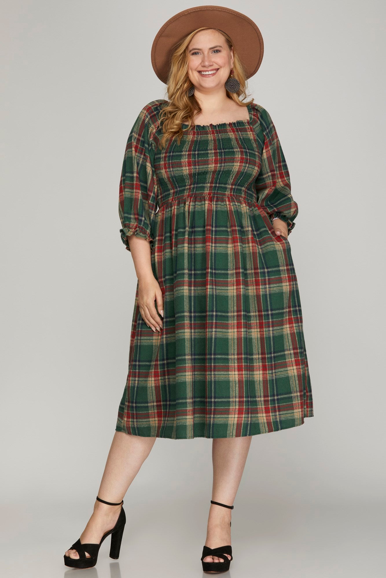 Green Plaid Smocked Dress XL Green Plaid Smocked Dress XL
