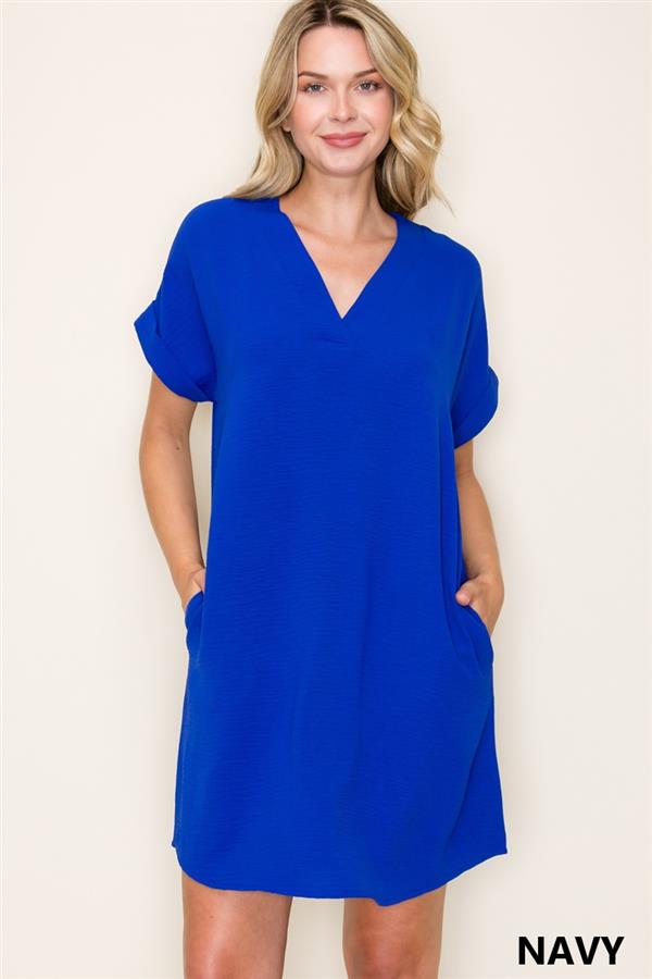 Crinkle V Dress, 2 Colors