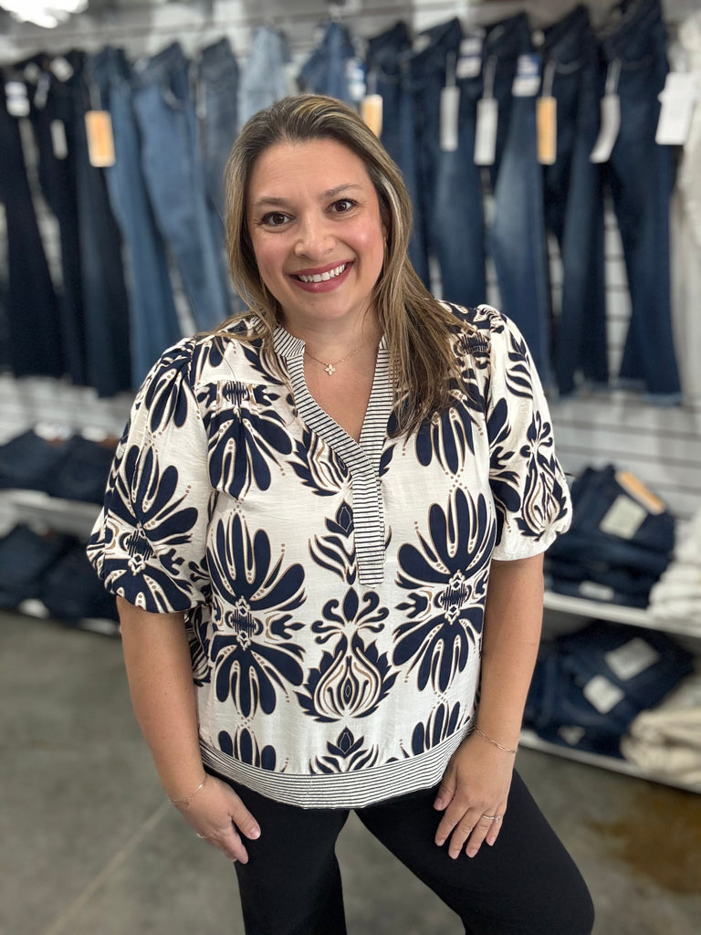 Navy Trim Border Top