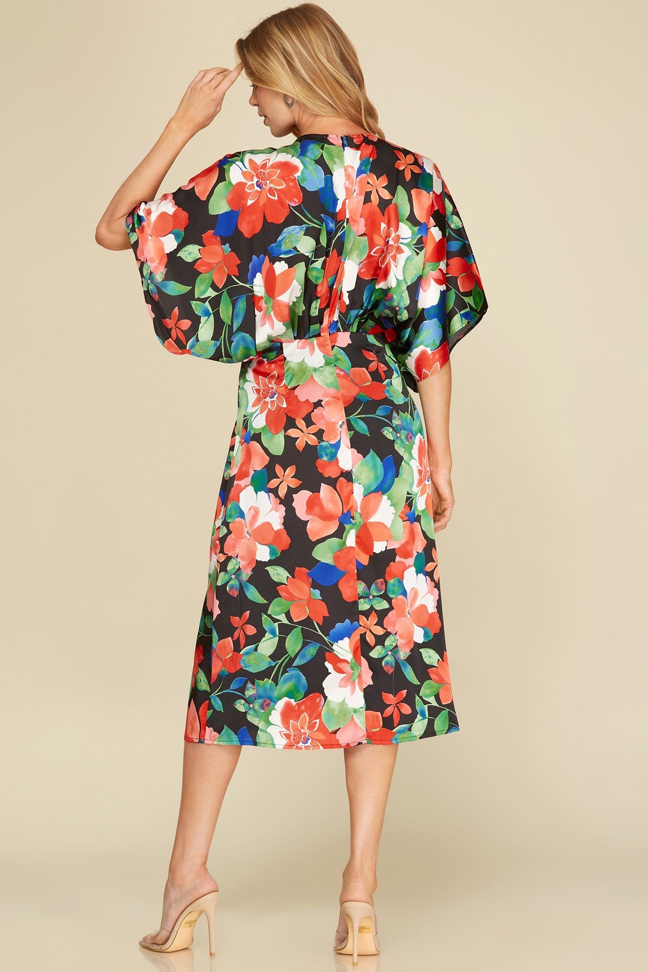 Satin Floral Kimono Dress Large Satin Floral Kimono Dress Large