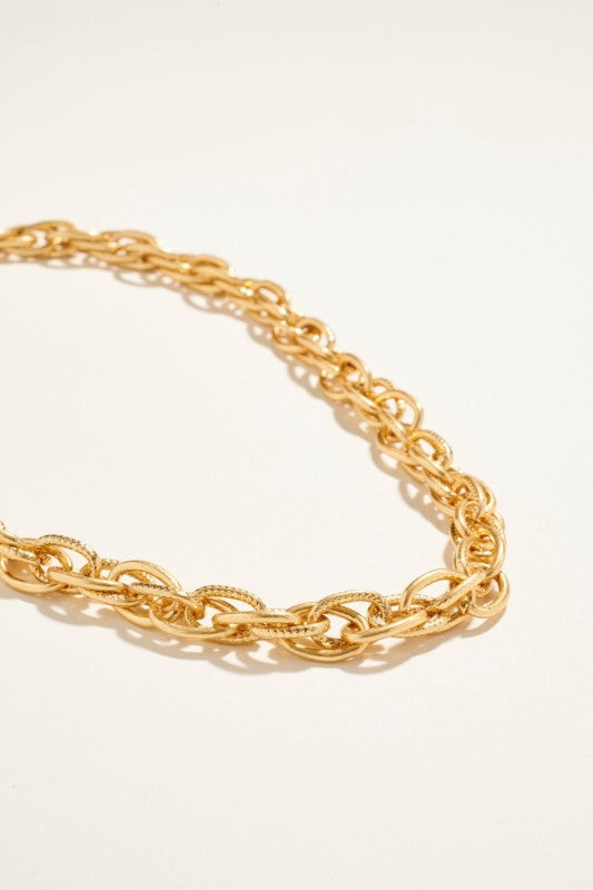 Twisted Knot Gold Chain