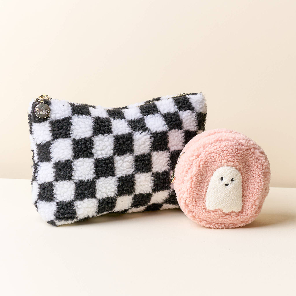 Teddy Pouch Circle, Ghost