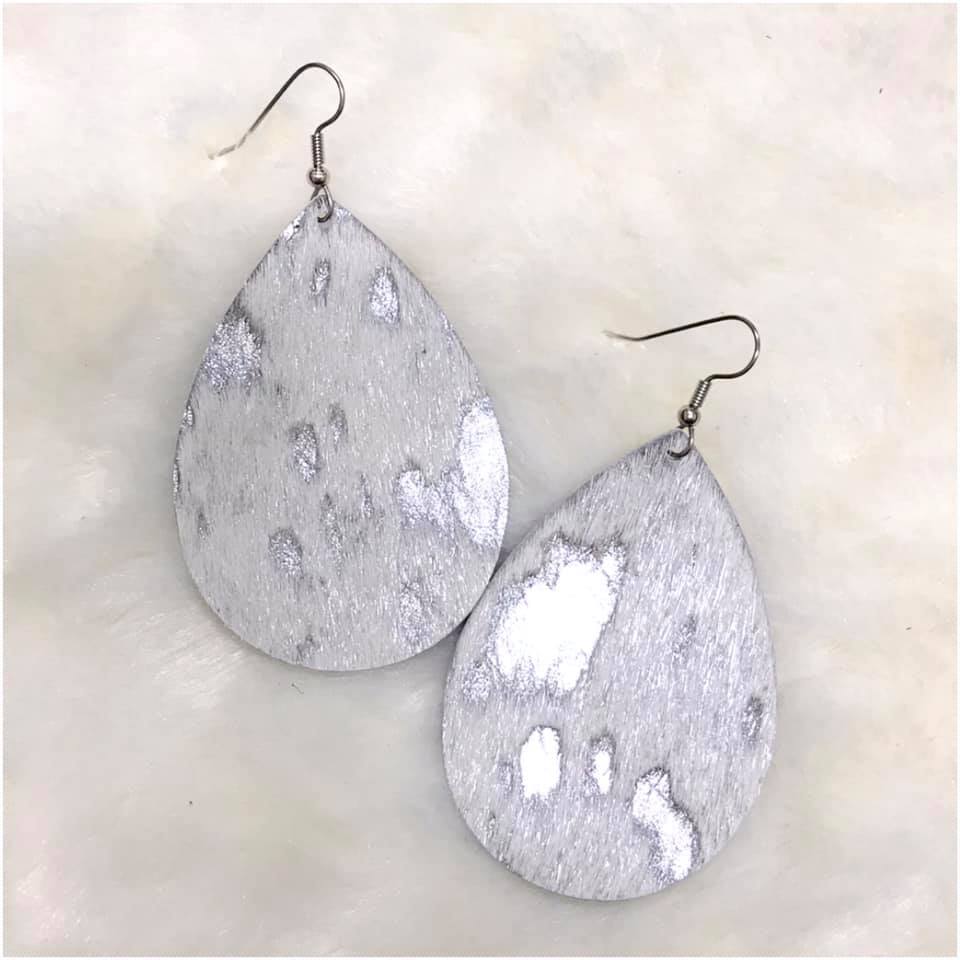 1.5" and 2.5" Hair on Hide Leather Teardrops